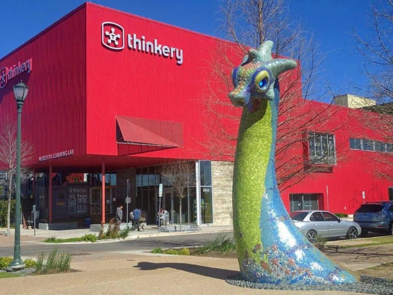 keeping cool in austin texas by going to the thinkery. here is pic of it from the outside. 